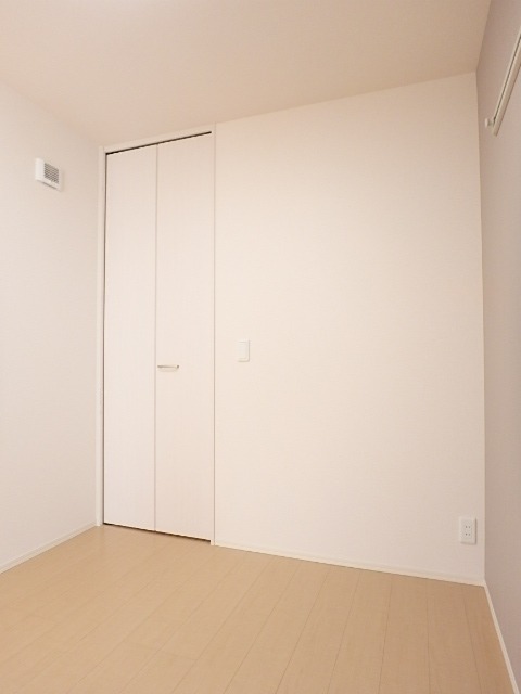 ��ʌ��������܎s�k��y�C���P���ڂ̃A�p�[�g�̂��̑������E�X�y�[�X