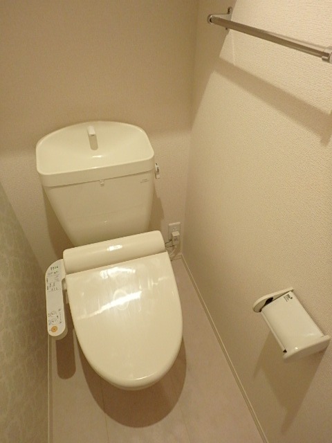 ��ʌ��������܎s�k��y�C���P���ڂ̃A�p�[�g�̃g�C��