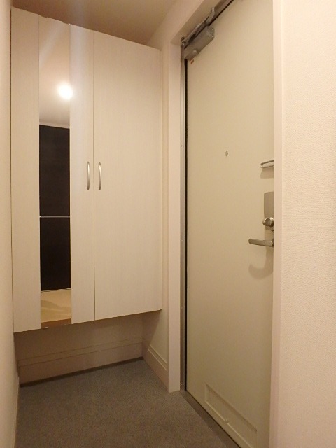 ��ʌ��������܎s�k��y�C���P���ڂ̃A�p�[�g�̌���