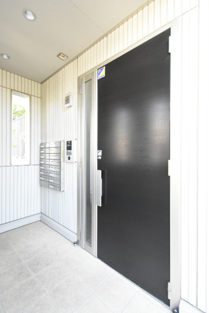 ��ʌ��������܎s�k��y�C���P���ڂ̃A�p�[�g�̃G���g�����X