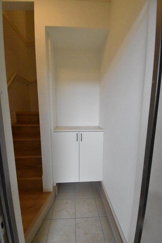 ��ʌ��������܎s������厚���V��̃A�p�[�g�̌���