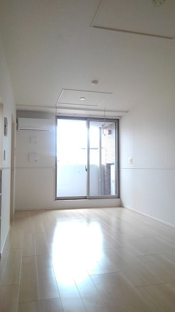 ��ʌ��������܎s��΋�������R���ڂ̃}���V�����̋��ԁE���r���O