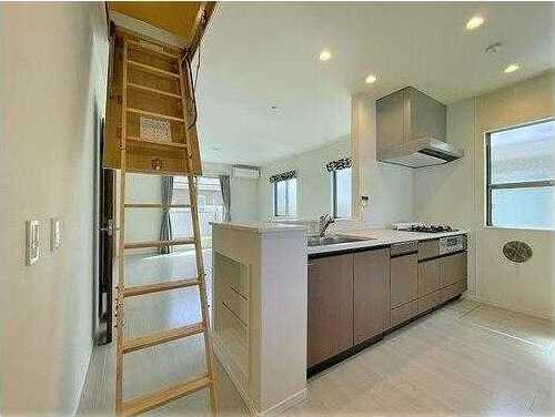 ��ʌ��������܎s�k����i���Q���ڂ̈�ˌ��ẴL�b�`��