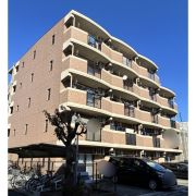 ��ʌ��ӂ��ݖ�s��ь����R���ڂ̃}���V�����̌����O��