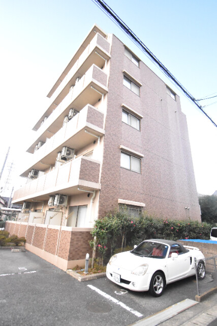 ��ʌ��������܎s�k����i���R���ڂ̃}���V�����̌����O��