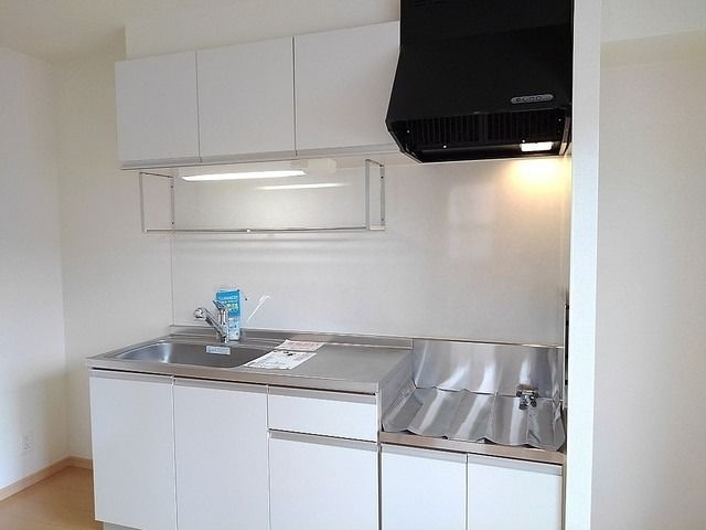 ��ʌ��z�J�s���z�J�S���ڂ̃A�p�[�g�̃L�b�`��