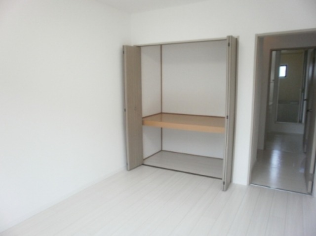 ��ʌ��k�����S�ɓޒ��厚��j�̃A�p�[�g�̎��[