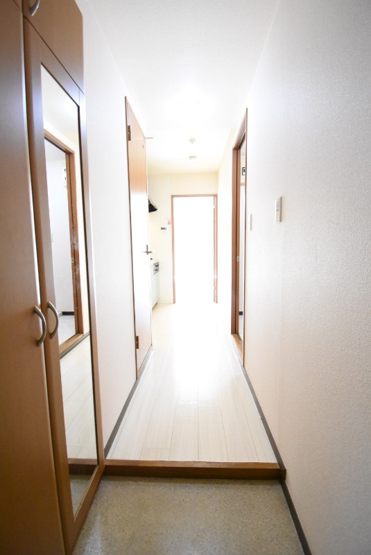 ��ʌ��������܎s�k����i���R���ڂ̃}���V�����̌���