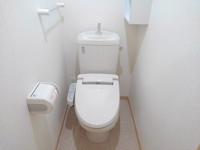 ��ʌ��z�J�s���z�J�S���ڂ̃A�p�[�g�̃g�C��