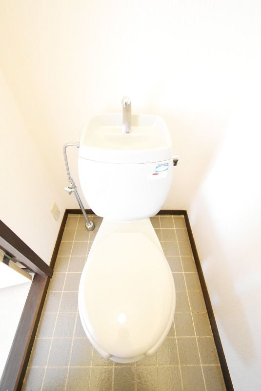 ��ʌ��������܎s��΋戤�����̃A�p�[�g�̃g�C��