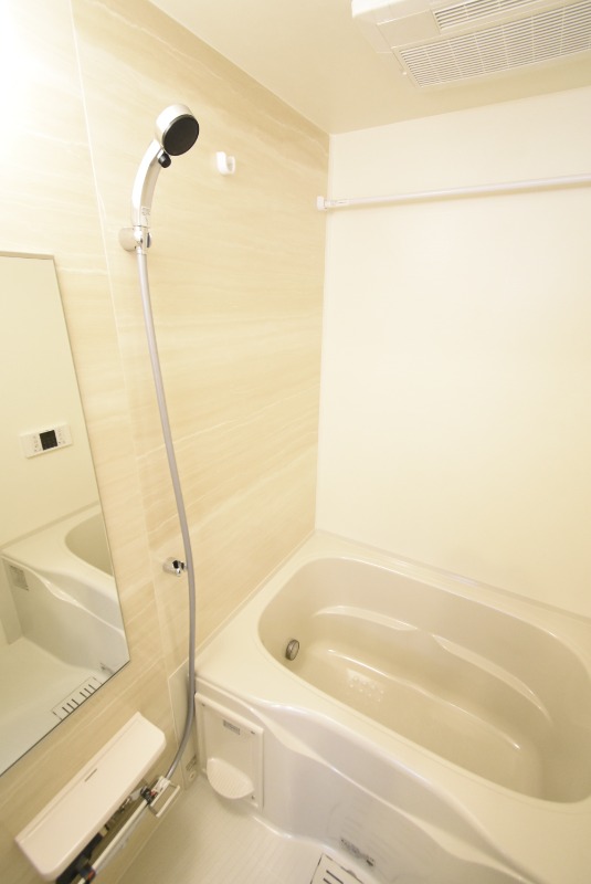 ��ʌ��������܎s������厚���V��̃A�p�[�g�̃o�X