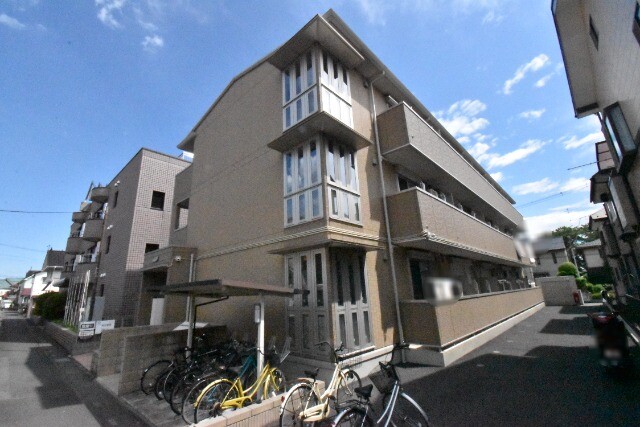 ��ʌ��z�J�s�k�z�J�P���ڂ̃A�p�[�g�̌����O��