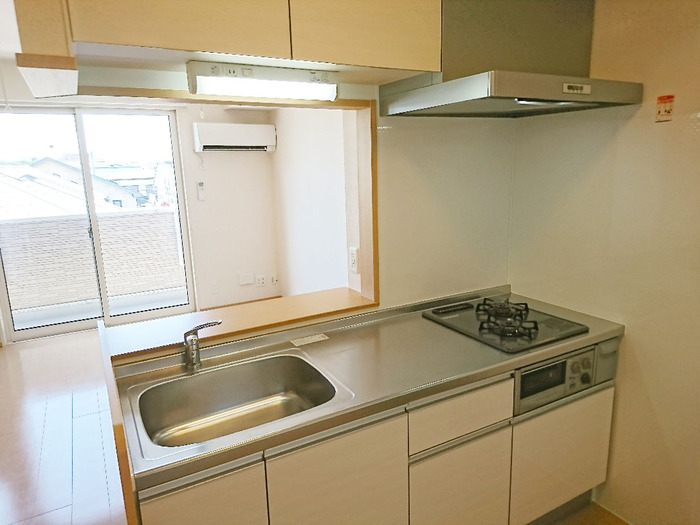 ��ʌ��z�J�s�k�z�J�P���ڂ̃A�p�[�g�̃L�b�`��