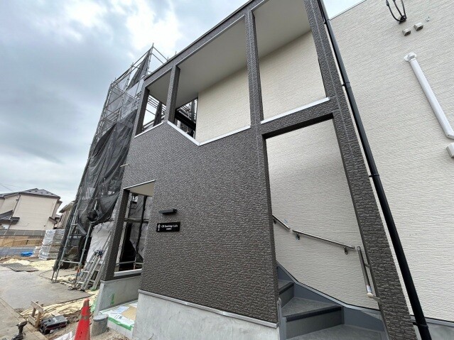 ��ʌ��������܎s����厚���V�n�̃A�p�[�g�̌����O��