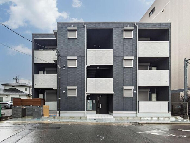 ��ʌ��������܎s�k��y�C���Q���ڂ̃A�p�[�g�̌����O��