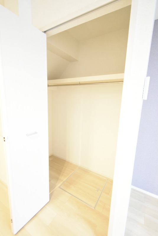 ��ʌ��������܎s������厚���V��̃A�p�[�g�̎��[