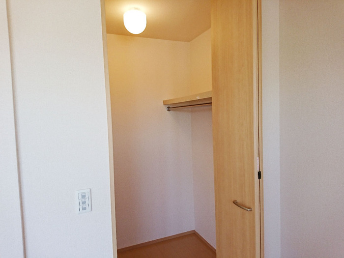 ��ʌ��z�J�s�k�z�J�P���ڂ̃A�p�[�g�̎��[