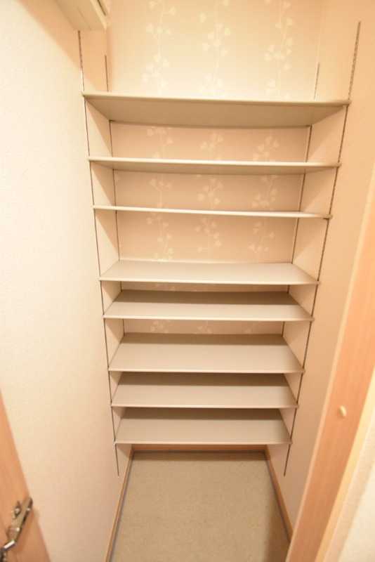 ��ʌ��z�J�s�k�z�J�P���ڂ̃A�p�[�g�̌���