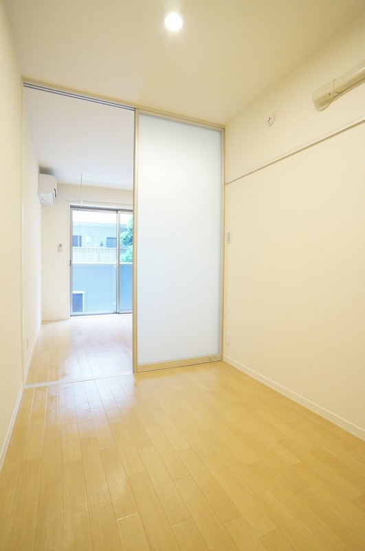 ��ʌ��������܎s��{��y�蒬�Q���ڂ̃}���V�����̂��̑������E�X�y�[�X