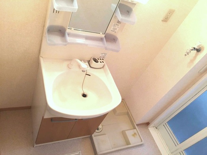 ��ʌ��������܎s����厚��v�ۗ̉Ƃ̃A�p�[�g�̐��ʏ�