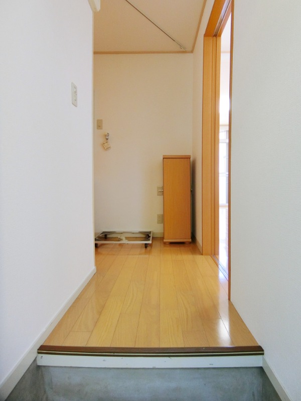 ��ʌ��������܎s��{��x�̓����P���ڂ̃A�p�[�g�̌���