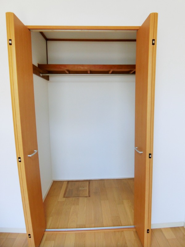 ��ʌ��������܎s��{��x�̓����P���ڂ̃A�p�[�g�̎��[