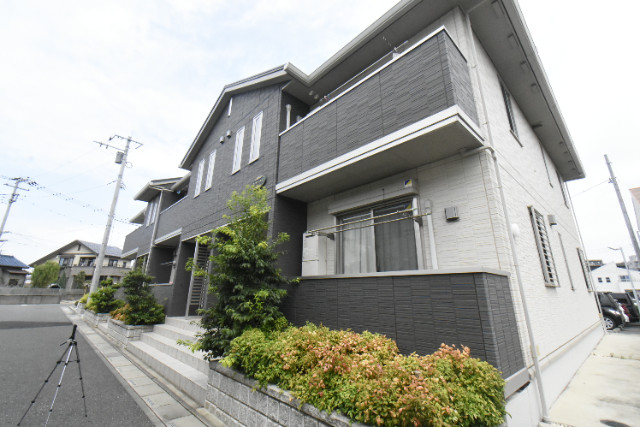 ��ʌ��������܎s������厚�ۃ���̃A�p�[�g�̌����O��