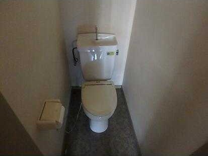 ��ʌ��������܎s��{��V�����P���ڂ̃A�p�[�g�̃g�C��