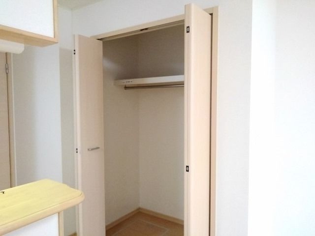 ��ʌ��z�J�s���C�N�^�E���Q���ڂ̃A�p�[�g�̎��[