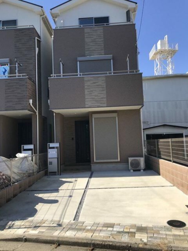 ��ʌ��������܎s�Y�a��̉ƂV���ڂ̈�ˌ��Ă̌����O��