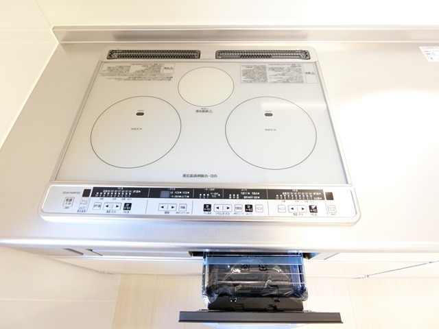 ��ʌ��������܎s�����擌��{�P���ڂ̃A�p�[�g�̃L�b�`��