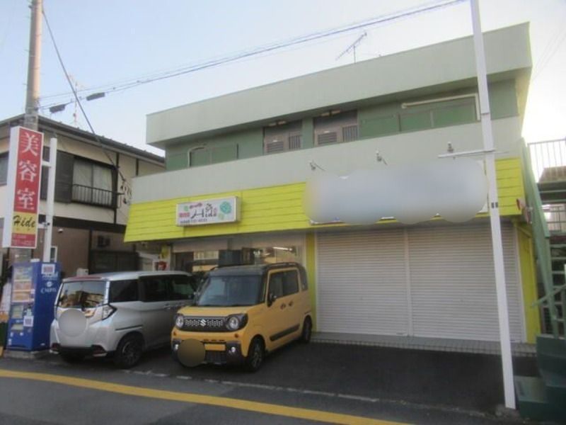 ��ʌ��k�����S�ɓޒ��厚�����̃A�p�[�g�̌����O��