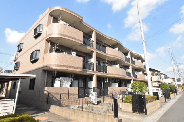 ��ʌ��z�J�s���z�J�U���ڂ̃}���V�����̌����O��