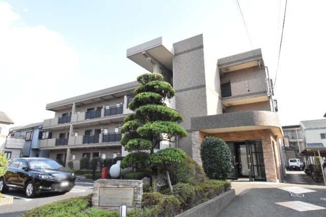 ��ʌ��z�J�s���z�J�U���ڂ̃}���V�����̌����O��