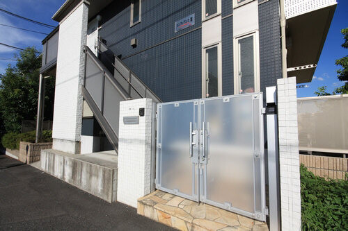 ��ʌ��������܎s��{��V�����P���ڂ̃A�p�[�g�̃G���g�����X