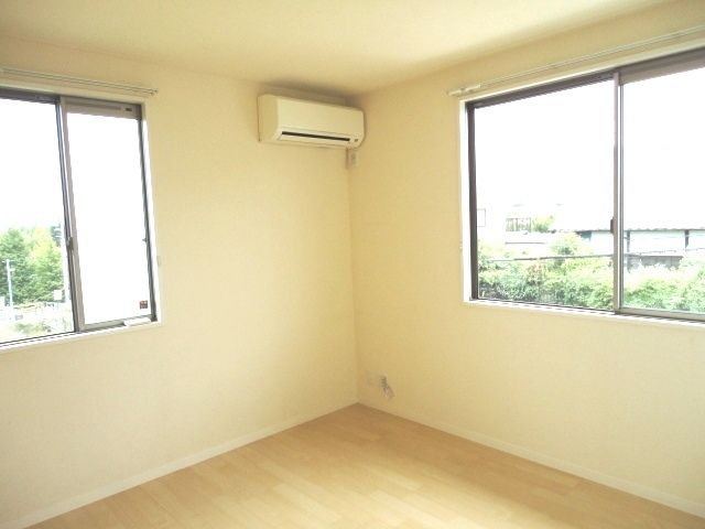 ��ʌ��������܎s��{��V�����P���ڂ̃A�p�[�g�̂��̑��ݔ�