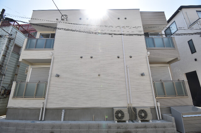 ��ʌ��������܎s�k����i���P���ڂ̃A�p�[�g�̌����O��