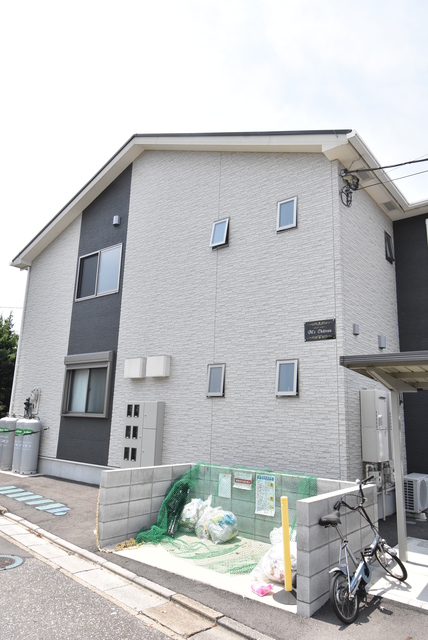 ��ʌ��������܎s��{��O���Q���ڂ̃A�p�[�g�̌����O��