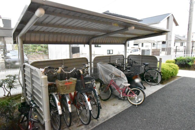 ��ʌ��������܎s�΋�厚���̃A�p�[�g�̂��̑�