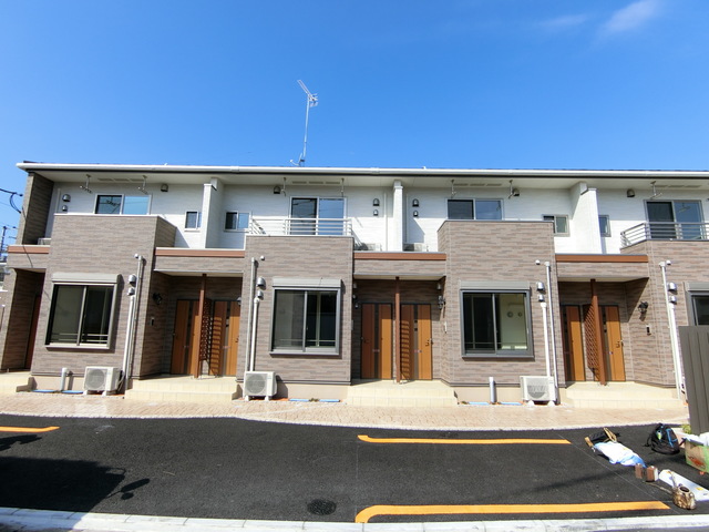 ��ʌ��������܎s��΋撇���Q���ڂ̃A�p�[�g�̌����O��