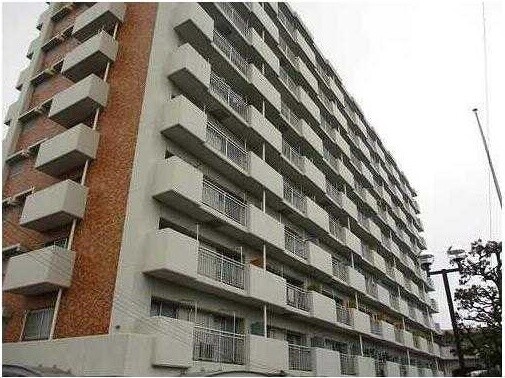 ��ʌ��������܎s��{��x�̓����P���ڂ̃}���V�����̌����O��