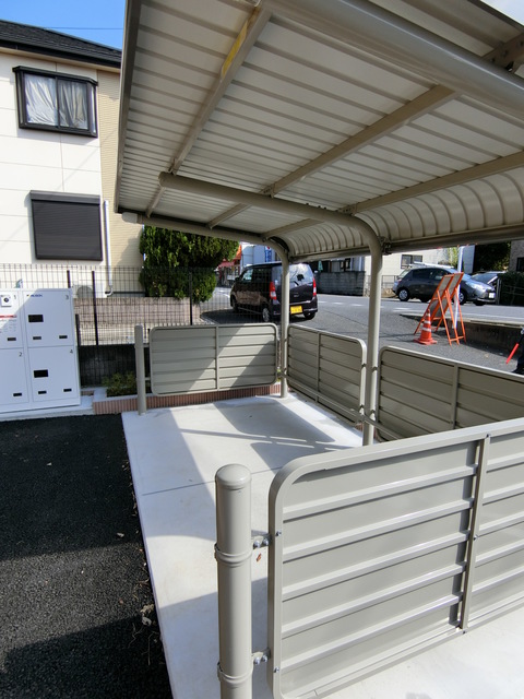 ��ʌ��������܎s��΋撇���Q���ڂ̃A�p�[�g�̂��̑�