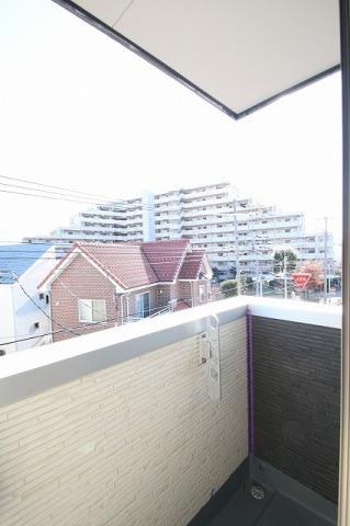 ��ʌ��������܎s�k��{�����̃A�p�[�g�̃o���R�j�[