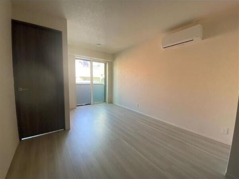 ��ʌ��������܎s�����擌��{�V���ڂ̃A�p�[�g�̋��ԁE���r���O