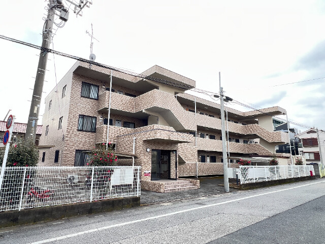 ��ʌ��z�J�s���z�J�R���ڂ̃}���V�����̌����O��