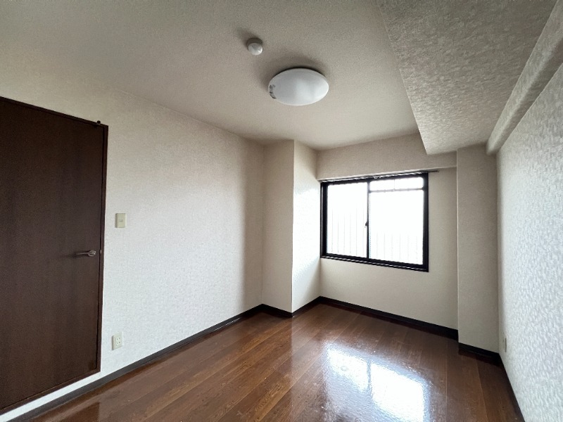 ��ʌ��z�J�s���z�J�R���ڂ̃}���V�����̂��̑������E�X�y�[�X