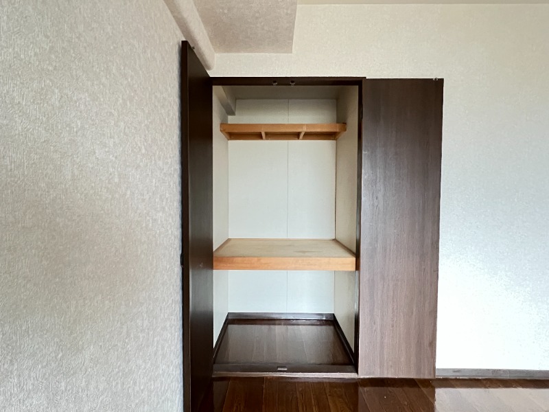 ��ʌ��z�J�s���z�J�R���ڂ̃}���V�����̎��[