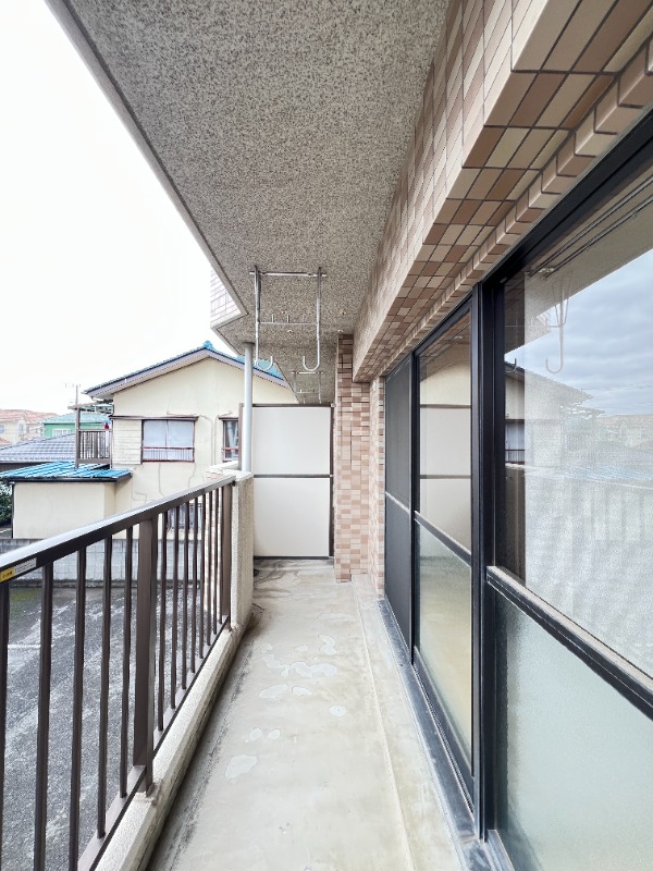 ��ʌ��z�J�s���z�J�R���ڂ̃}���V�����̃o���R�j�[