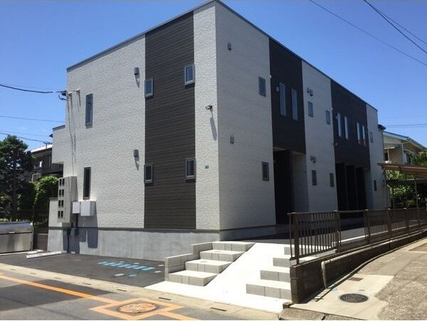 ��ʌ�����s�˒ˋ���6-20�̃A�p�[�g�̌����O��