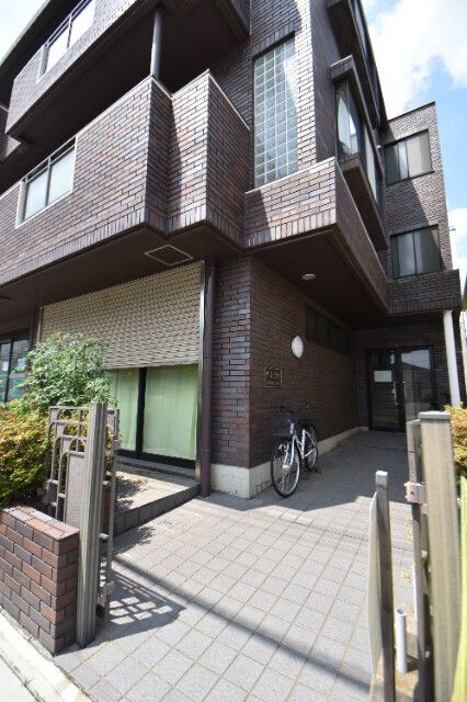 ��ʌ��������܎s�����擌��{�U���ڂ̃}���V�����̃G���g�����X